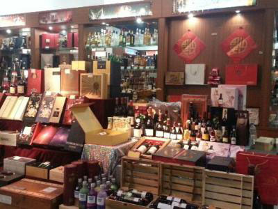 酒水经销商不要认为自己仅仅是卖产品的工具.jpg 酒水经销商不要认为自己仅仅是卖产品的工具.jpg